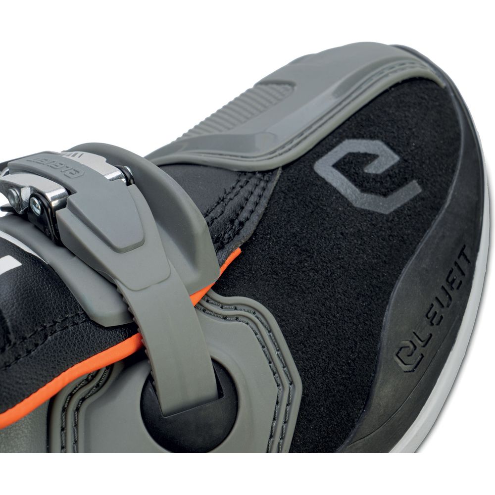 Eleveit X Legend Off-Road Boots Grey / Orange