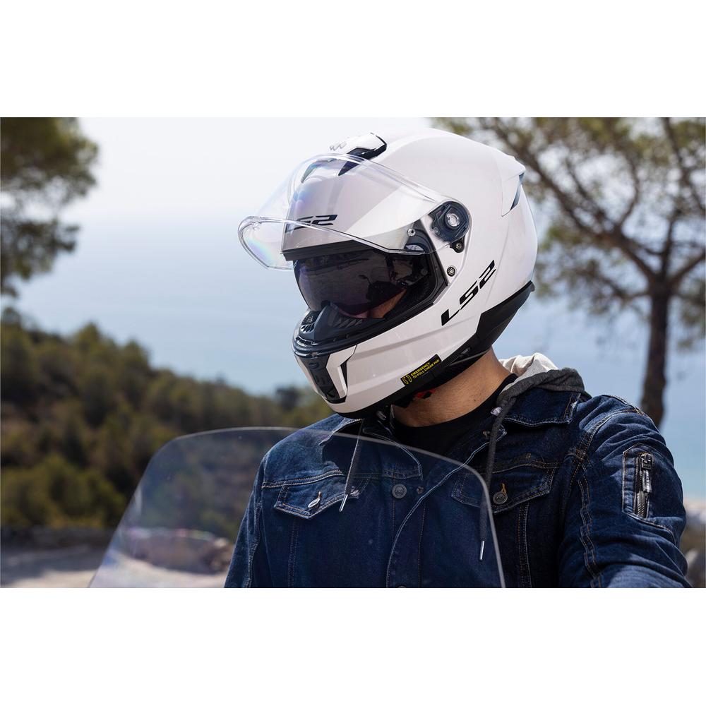 LS2 FF808 Stream 2 ECE 22.06 Full Face Helmet Gloss White  - FREE UK Shipping, FREE 365 Day Returns | Moto Central