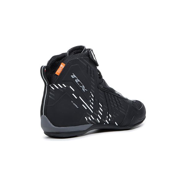 TCX R04D Waterproof Boots Black / White