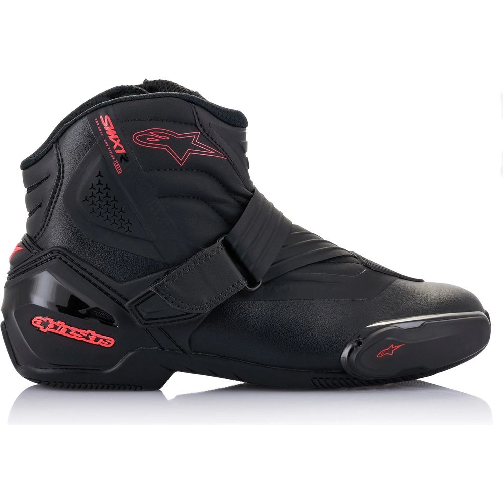 Alpinestars Stella SMX-1 R V2 Ladies Boots Black / Diva Pink - FREE UK Shipping, FREE 365 Day Returns | Moto Central