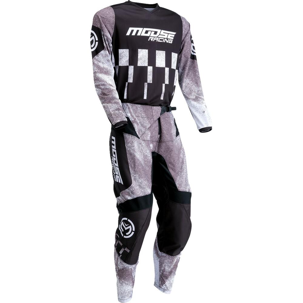 Moose Racing Qualifier Jersey Stealth Black - FREE UK Shipping, FREE 365 Day Returns | Moto Central