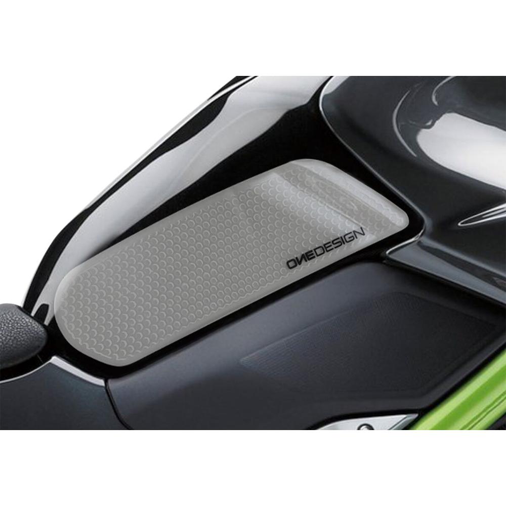 One Design Kawasaki Z900 Tank Grip