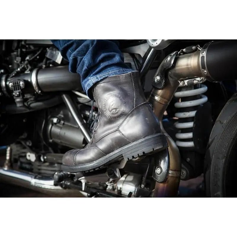 Falco Aviator Leather Boots Black - FREE UK Shipping, FREE 365 Day Returns | Moto Central