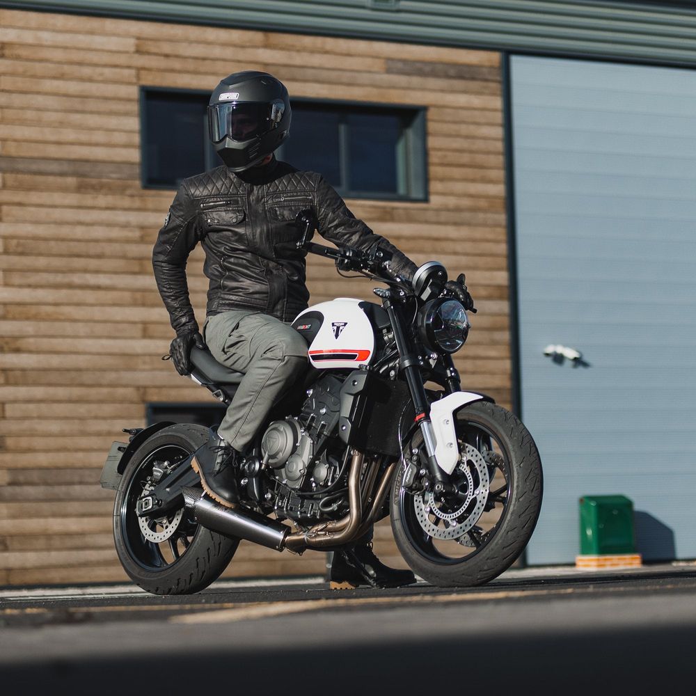 Oxford Original Approved AA Cargo Trouser Khaki - FREE UK Shipping, FREE 365 Day Returns | Moto Central