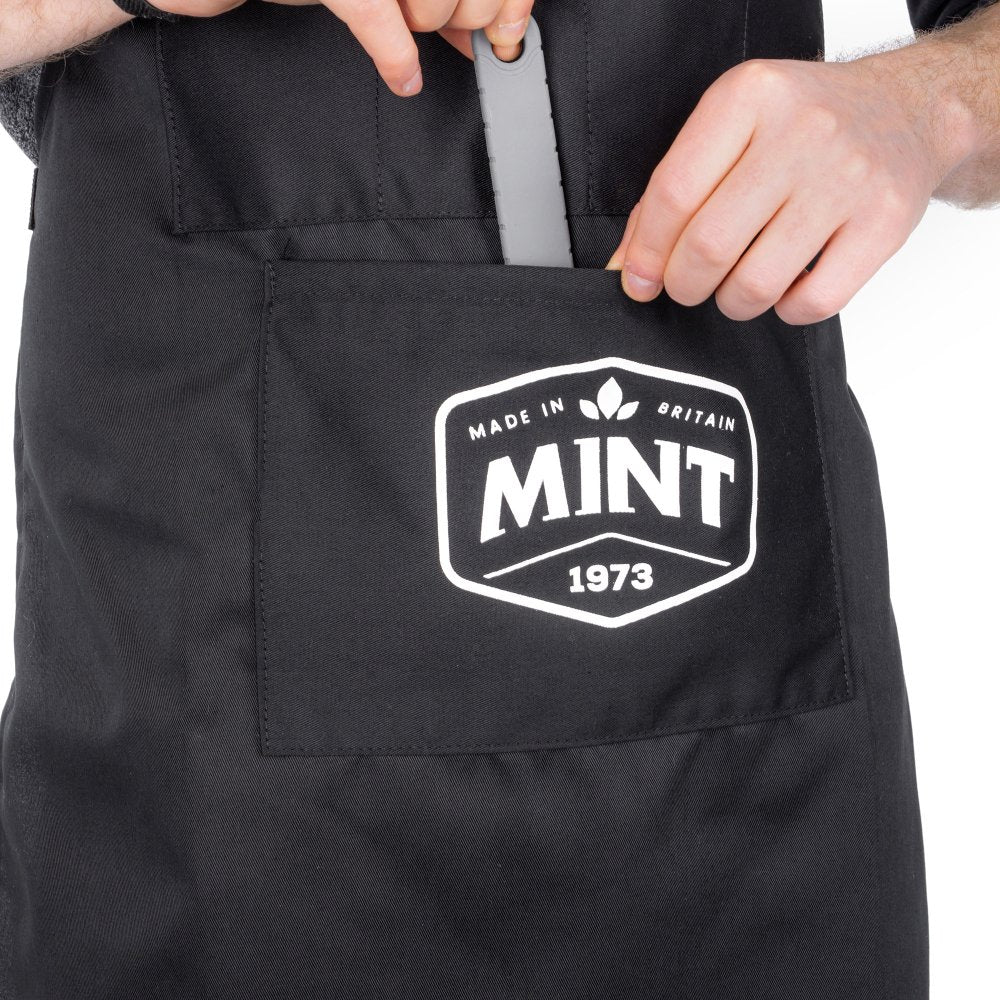 Oxford Mint Workshop Apron Black - FREE UK Shipping, FREE 365 Day Returns | Moto Central