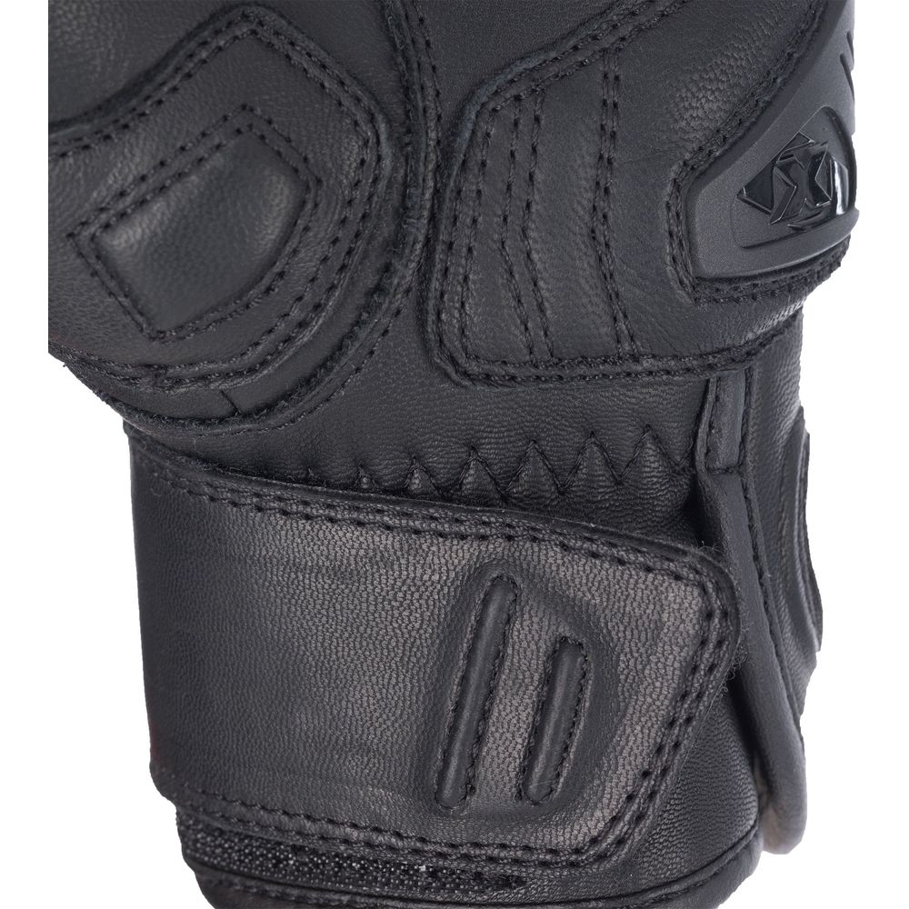 Oxford Cypher 1.0 Short Leather Gloves Black / White - FREE UK Shipping, FREE 365 Day Returns | Moto Central