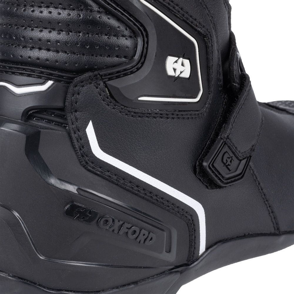 Oxford Omega Air Short Boots Black / White - FREE UK Shipping, FREE 365 Day Returns | Moto Central