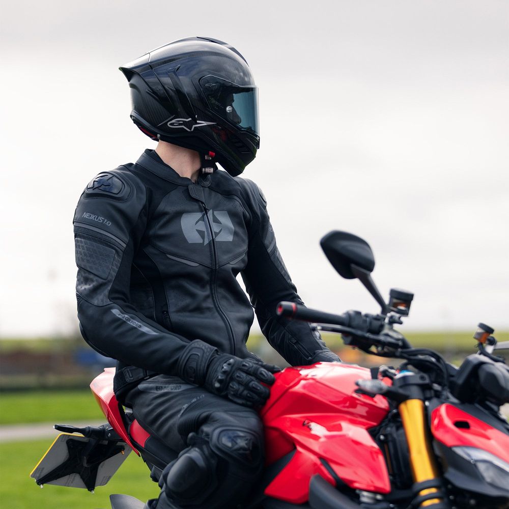 Oxford Nexus 1.0 Leather Jacket Stealth Black - FREE UK Shipping, FREE 365 Day Returns | Moto Central