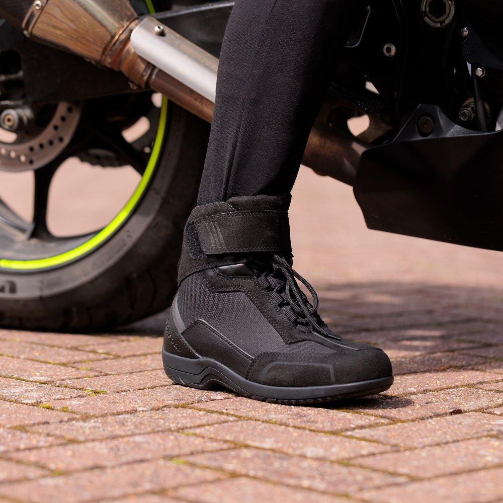 Oxford Spartan Air Ladies Short Boots Black - FREE UK Shipping, FREE 365 Day Returns | Moto Central