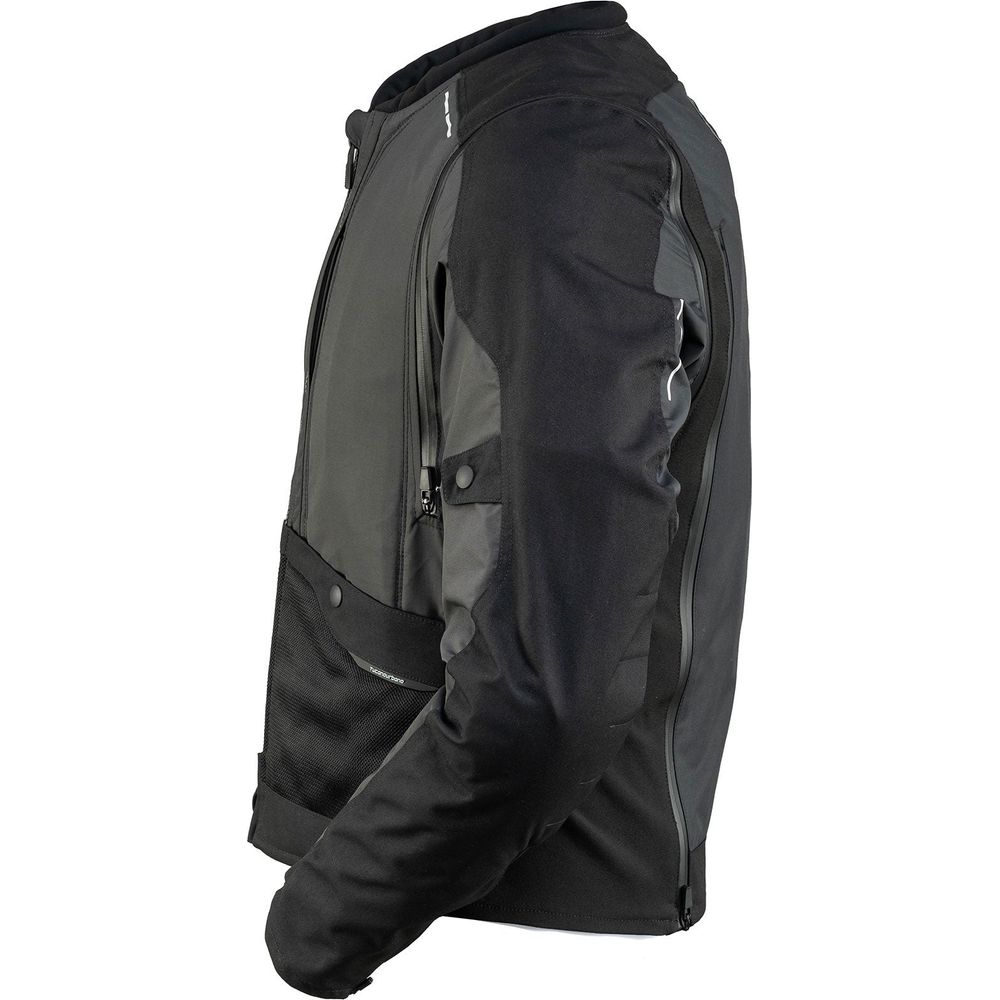 Tucano Urbano Airscud Jacket Black - FREE UK Shipping, FREE 365 Day Returns | Moto Central