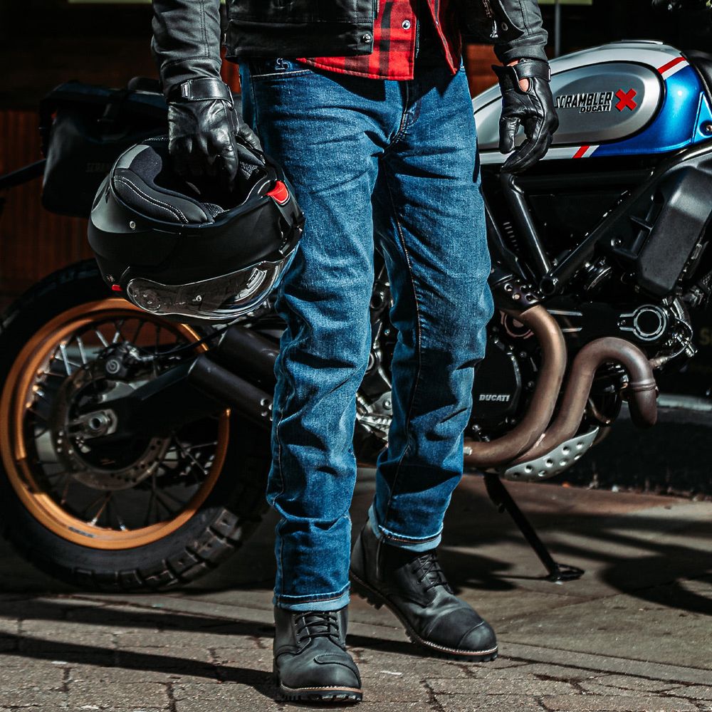 Spada Drifter CE Denim Jeans Washed Blue - FREE UK Shipping, FREE 365 Day Returns | Moto Central