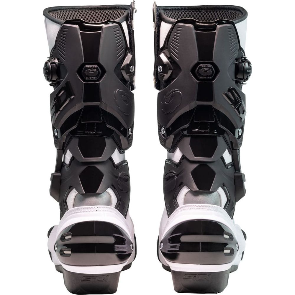 Sidi Vertigo 2 CE Boots White / Black - FREE UK Shipping, FREE 365 Day Returns | Moto Central