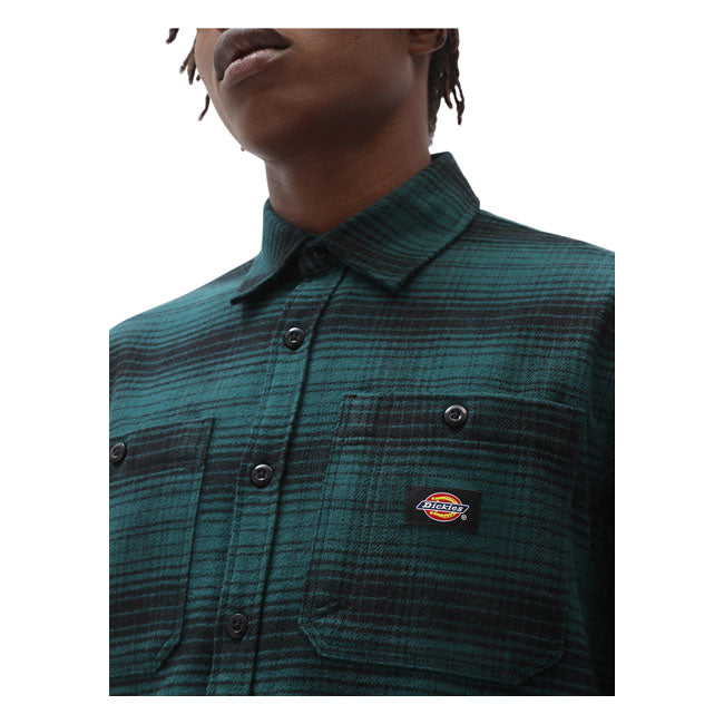 Dickies Evansville Shirt Ponderosa Pine - FREE UK Shipping, FREE 365 Day Returns | Moto Central