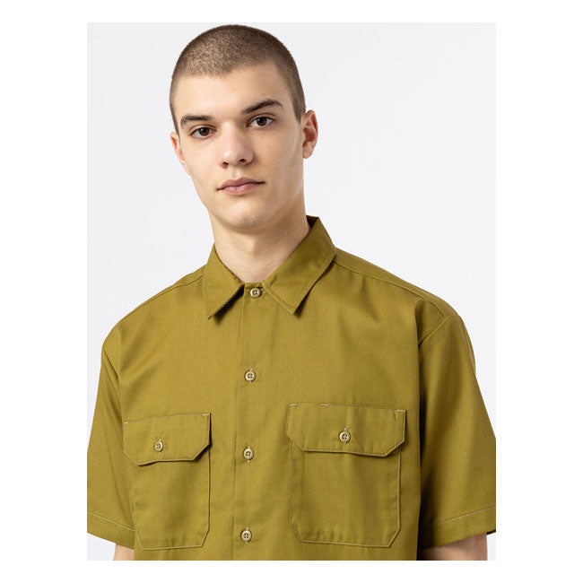 Dickies Work Shirt Rec Green Moss - FREE UK Shipping, FREE 365 Day Returns | Moto Central