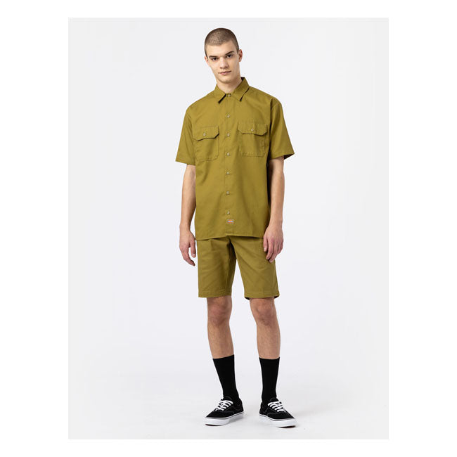 Dickies Work Shirt Rec Green Moss - FREE UK Shipping, FREE 365 Day Returns | Moto Central