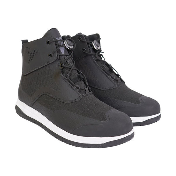 By City Way III Boots - Black