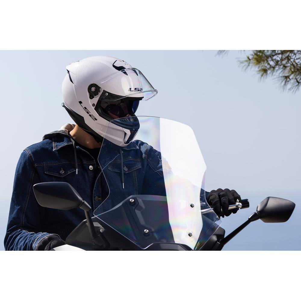 LS2 FF808 Stream 2 ECE 22.06 Full Face Helmet Gloss White  - FREE UK Shipping, FREE 365 Day Returns | Moto Central