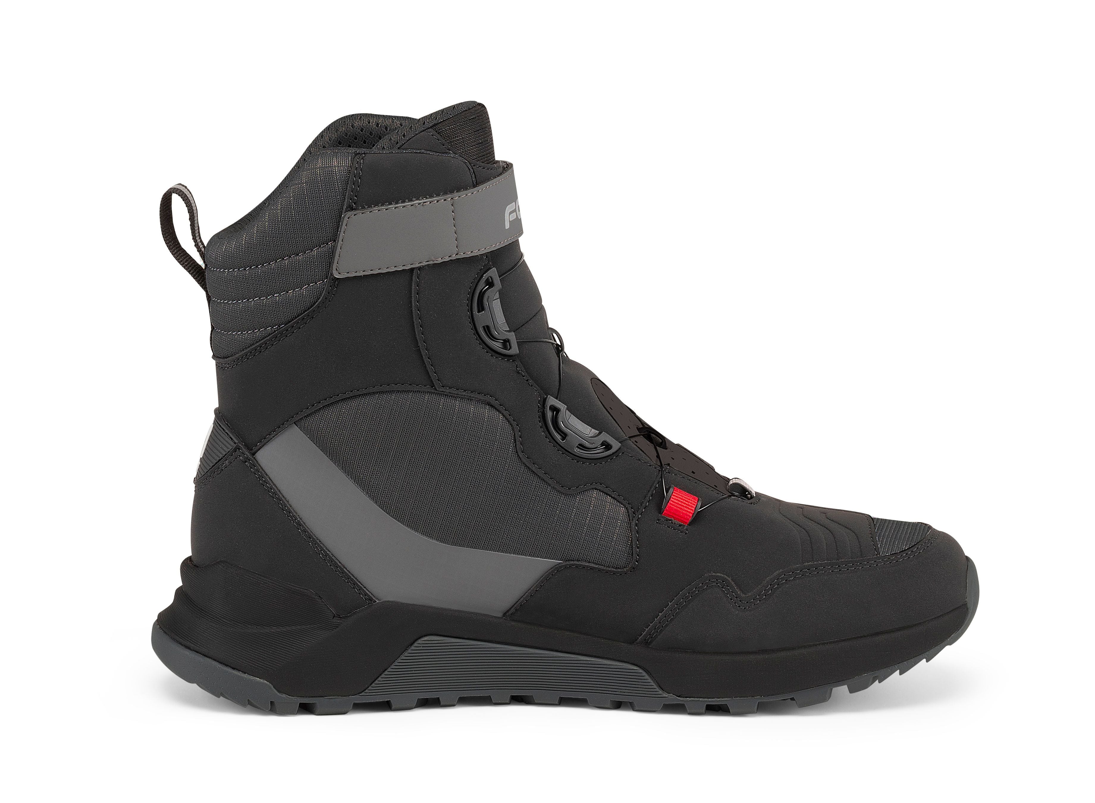 Forma ADV Kite Dry Boots Black / Anthracite - FREE UK Shipping, FREE 365 Day Returns | Moto Central