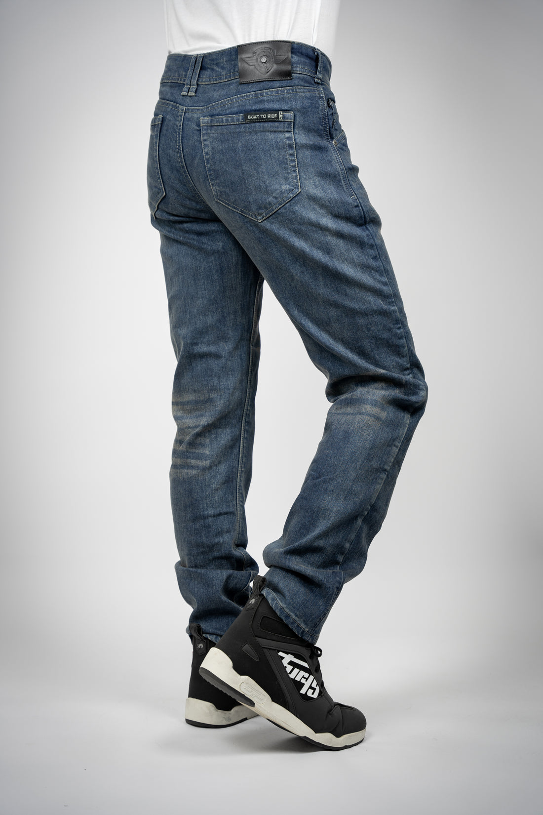 Bull-it Ajax Easy Fit Denim Jeans Blue - FREE UK Shipping, FREE 365 Day Returns | Moto Central