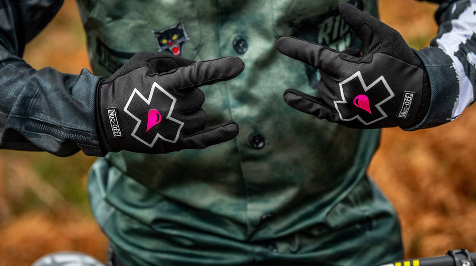 Muc-Off Rider Gloves Black  - FREE UK Shipping, FREE 365 Day Returns | Moto Central