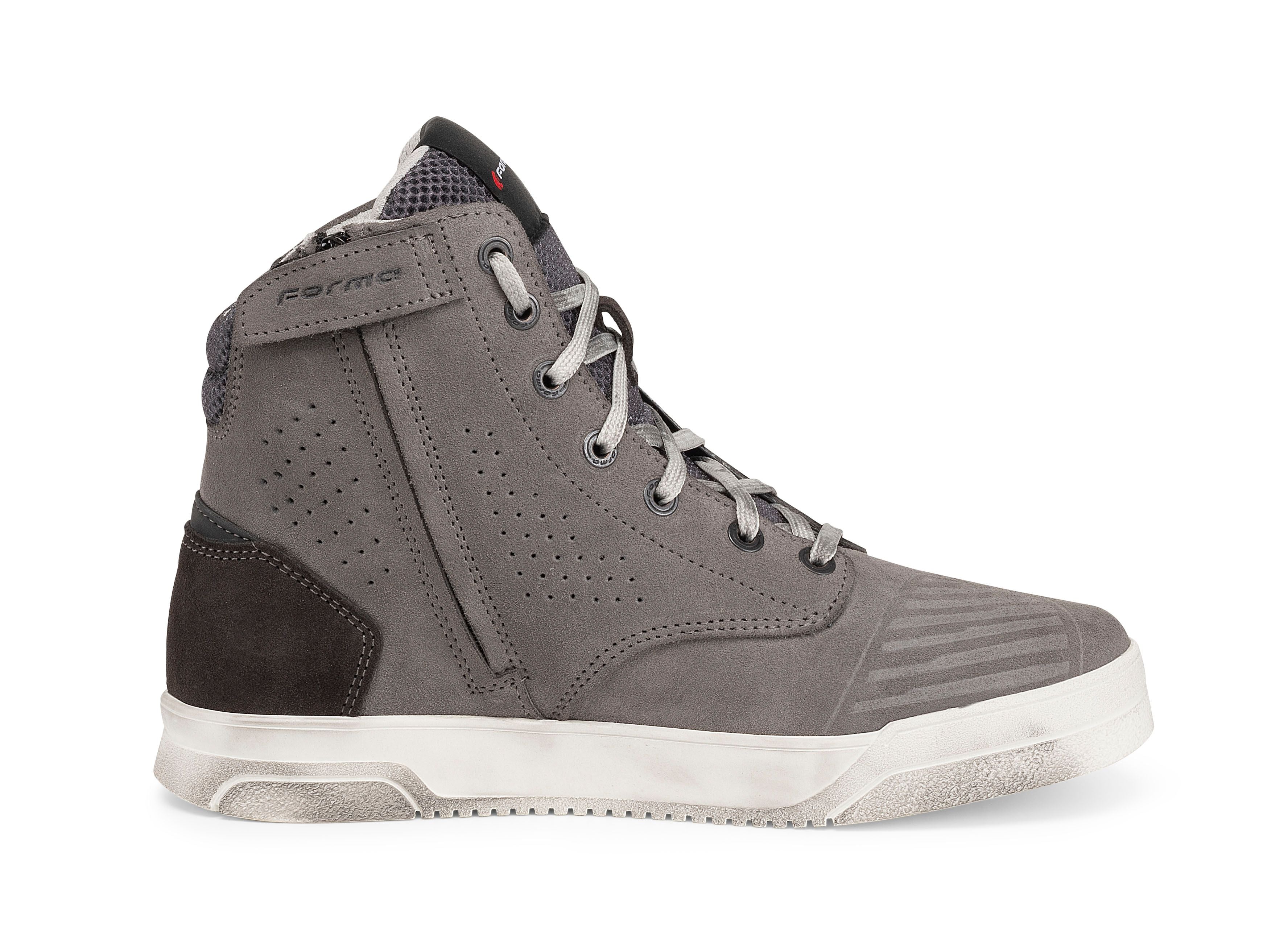 Forma City Flow Short Boots Grey - FREE UK Shipping, FREE 365 Day Returns | Moto Central