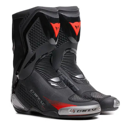 Dainese Torque 4 Air Boots Black / Lava Red FREE UK Delivery, FREE 365 Day Returns | Moto Central