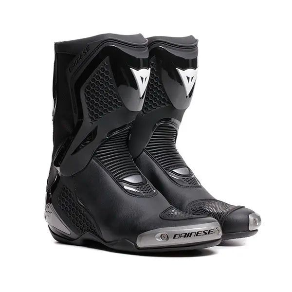 Dainese Torque 4 Boots Black FREE UK Delivery, FREE 365 Day Returns | Moto Central