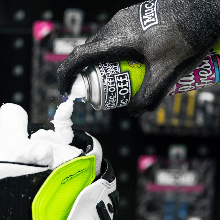 Muc-Off Foam Fresh Cleaner For Helmet - FREE UK Shipping, FREE 365 Day Returns | Moto Central