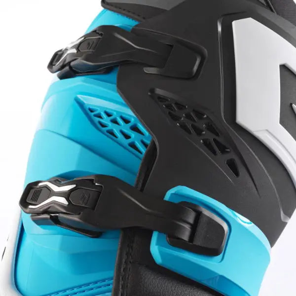 Gaerne SG.22 MX Boots White / Black / Blue - FREE UK Shipping, FREE 365 Day Returns | Moto Central