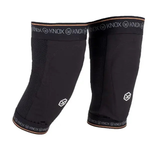 Knox Action Pro Knee Guards Black - FREE UK Shipping, FREE 365 Day Returns | Moto Central