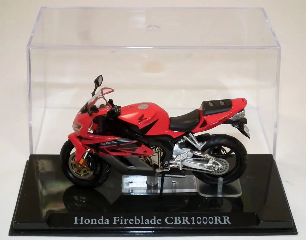 MAG Honda Fireblade CBR1000RR Cased / Boxed - 1:24 Model - FREE UK Shipping, FREE 365 Day Returns | Moto Central