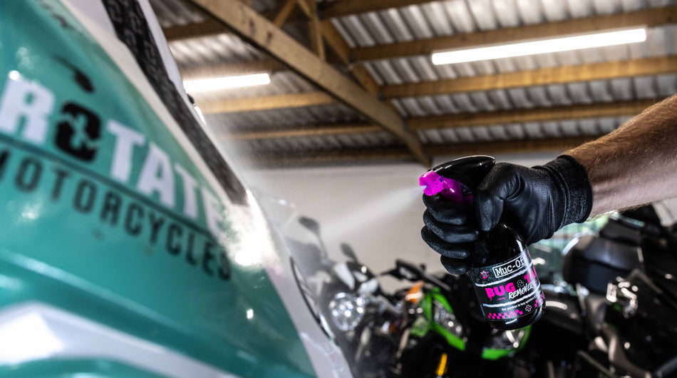 Muc-Off Motorcycle Bug & Tar Remover Spray - 250ml  - FREE UK Shipping, FREE 365 Day Returns | Moto Central