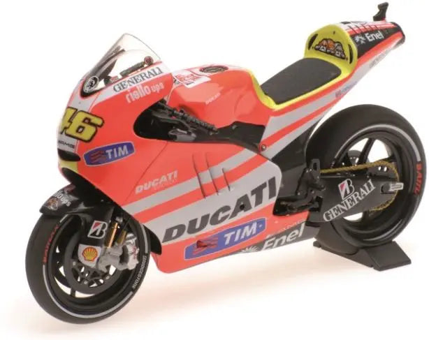 Minichamps Ducati Desmosedici GP 11.1 Rossi Moto2011 - 1:12 Model - FREE UK Shipping, FREE 365 Day Returns | Moto Central