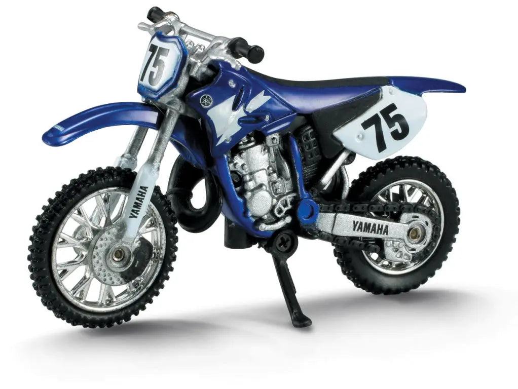 New-Ray Miniatuur Motor Cross Mix - FREE UK Shipping, FREE 365 Day Returns | Moto Central