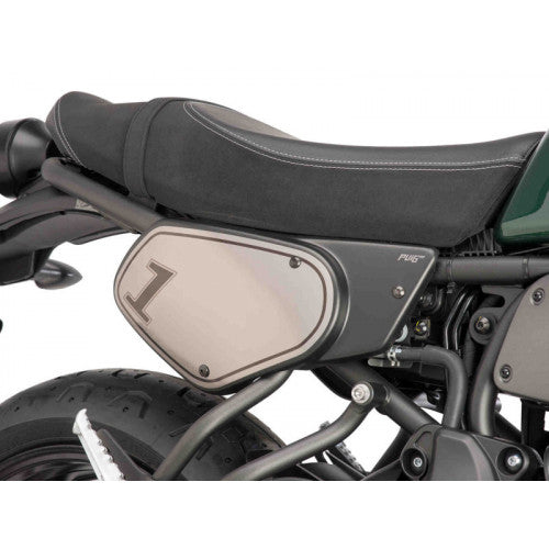 Puig Retro Side Panels With Sticker Set Carbon Look For Yamaha XSR 700 (16-23)