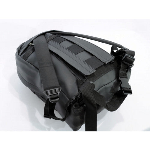 Longride R2 Sissybar / Backpack Black - FREE UK Shipping, FREE 365 Day Returns | Moto Central