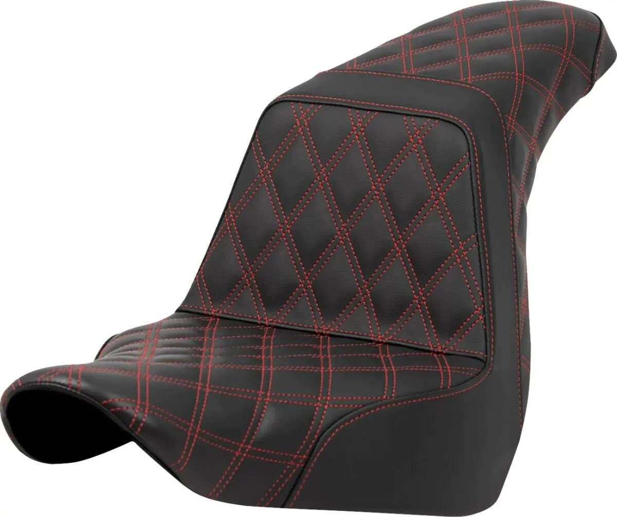 Saddlemen Full Lattice Stitch Step-Up Red Stitching Seat Black / Red - FREE UK Shipping, FREE 365 Day Returns | Moto Central