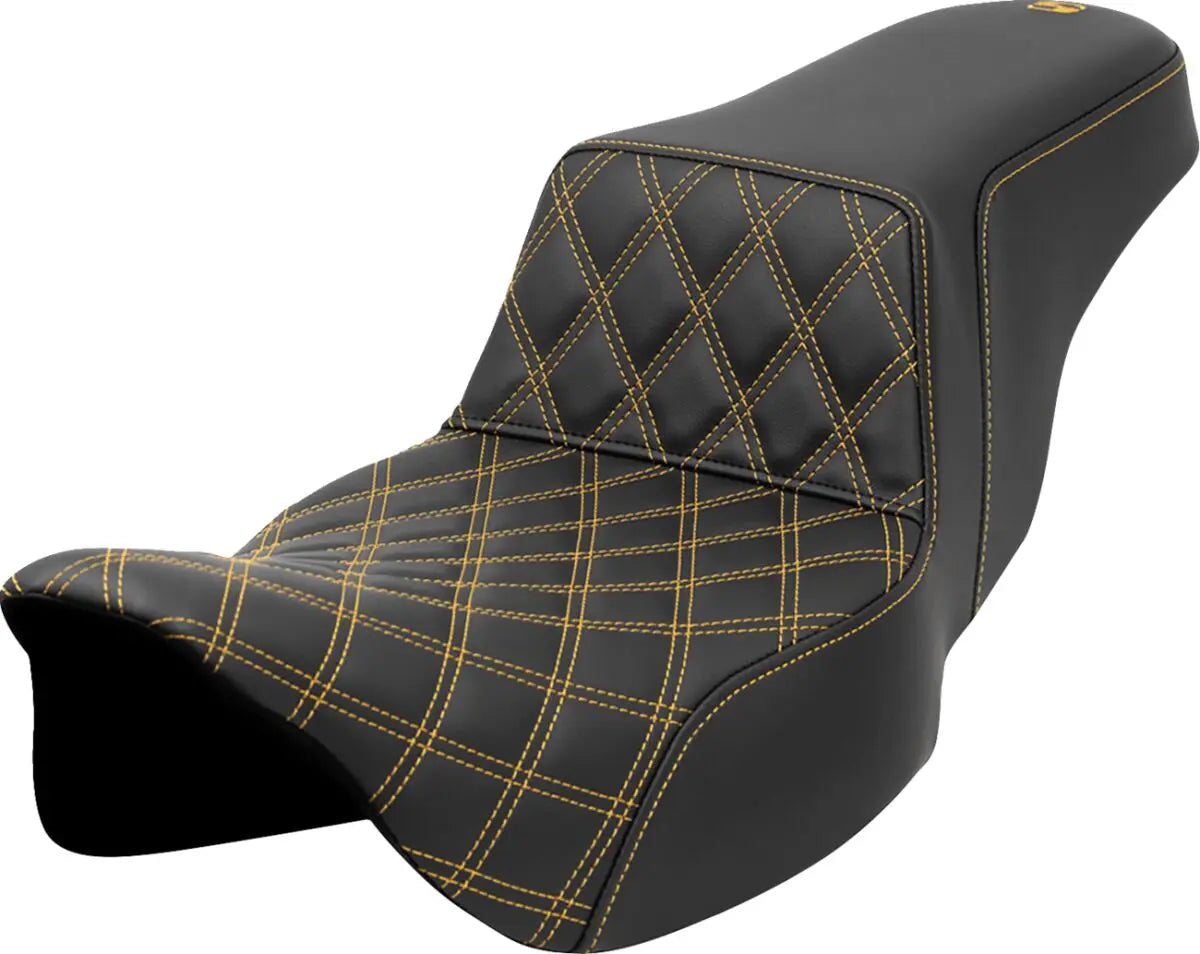 Saddlemen Lattice Stitch Step-Up Black Stitching / Gold Stitching Seat Black / Gold - FREE UK Shipping, FREE 365 Day Returns | Moto Central