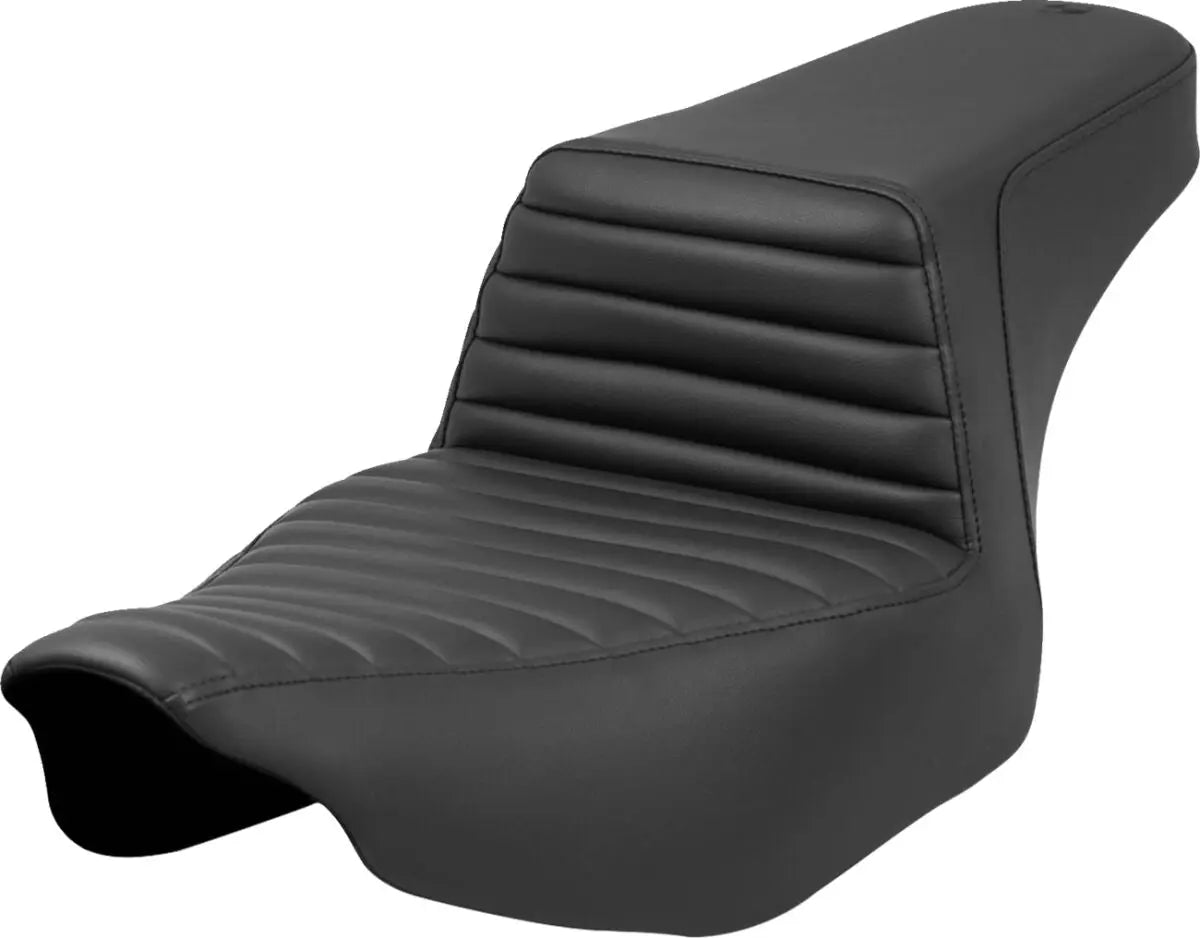 Saddlemen Step-Up Extended Reach Seat Black - FREE UK Shipping, FREE 365 Day Returns | Moto Central