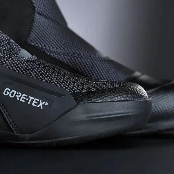 TCX Airtech 3 Gore-Tex Boots Black - FREE UK Shipping, FREE 365 Day Returns | Moto Central