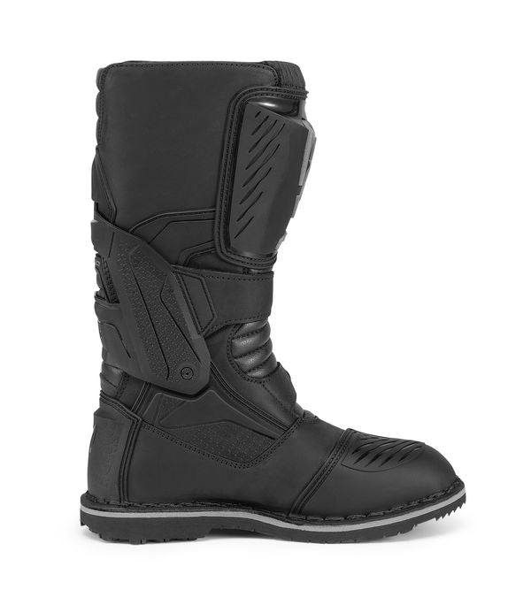 Forma Terra Evo Dry Adventure Boots Black - FREE UK Shipping, FREE 365 Day Returns | Moto Central