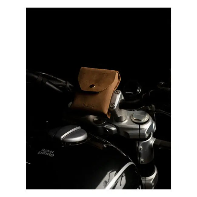 Trip Machine Universal Trooper Helmet Bag Tobacco Brown  - FREE UK Shipping, FREE 365 Day Returns | Moto Central