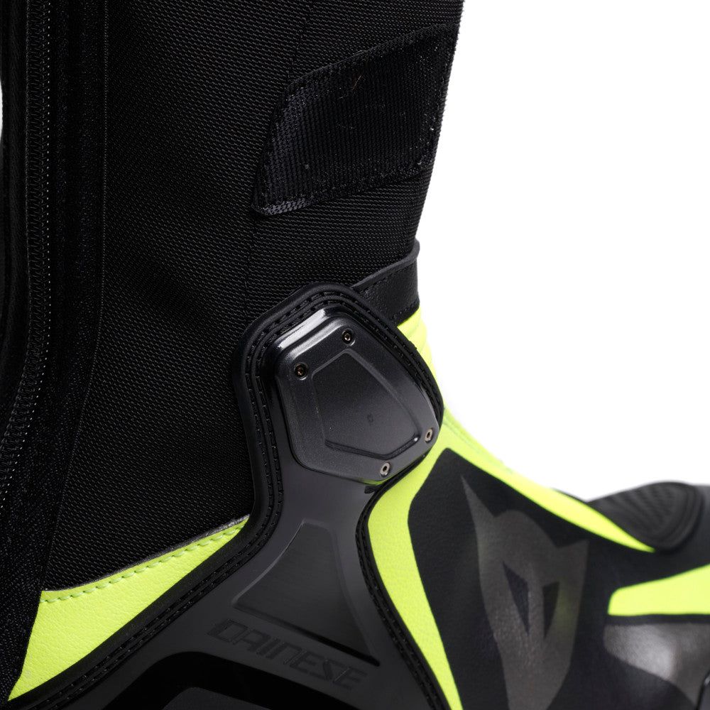 Dainese Axial 2 Boots Black / Fluo Yellow