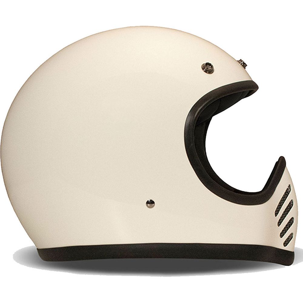 DMD SeventyFive Standard Full Face Helmet Cream - FREE UK Shipping, FREE 365 Day Returns | Moto Central