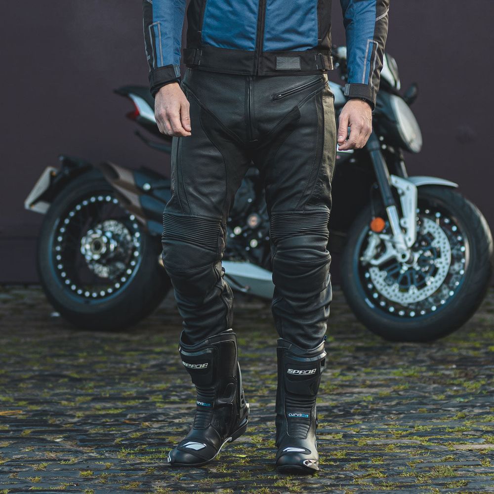 Spada Everider CE Leather Jean Black - FREE UK Shipping, FREE 365 Day Returns | Moto Central