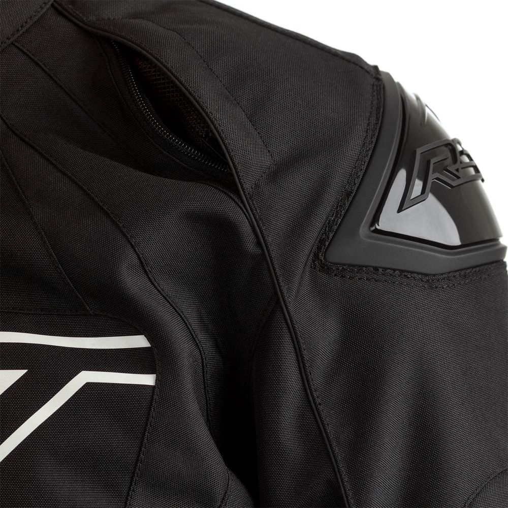 RST Tractech Evo 4 CE Textile Jacket Black / Black - FREE UK Shipping, FREE 365 Day Returns | Moto Central